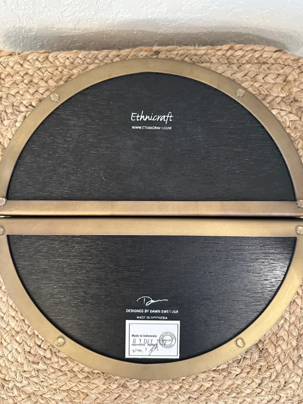 Ethnicraft Notre Monde Round Glass Tray - Picture 8 of 10